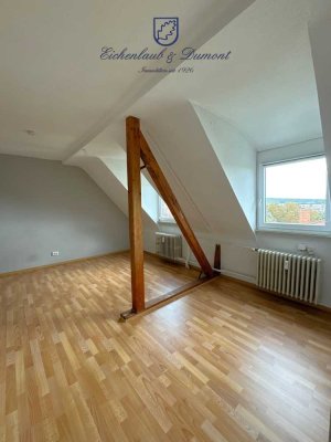 4 ZKB DG Wohnung, als Maisonette ausbaubar, sofort verfügbar