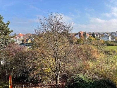 Helle Wohnung mit Lift &amp; Carport