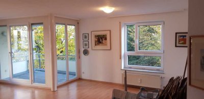 Helle, ruhiggelegene 3-Zimmer-Wohnung, Balkon mit Ausblick