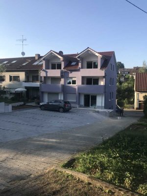 Geschmackvolle 4-Zimmer-Wohnung mit 2 Balkon in Hochdorf