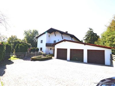 Eggenfelden! Großzügiges Wohnhaus in ruhiger Lage (240912)