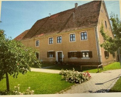 Historisches Schulhaus am Zwergbach mit ca. 250 qm Wohnfläche