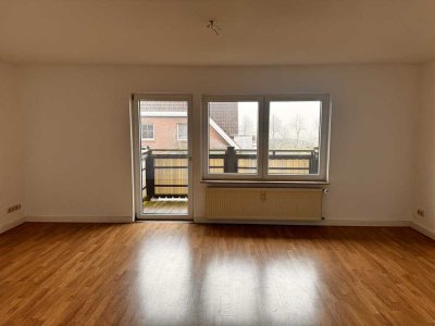 Schöne und gepflegte 2,5-Raum-Maisonette-Wohnung mit Balkon in Broderstorf