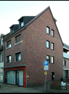 Wohn & Geschäftshaus mit gewerblicher Nutzfläche