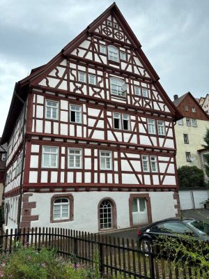 Attraktive Maisonette-Wohnung im Denkmalgeschütztem Haus in Altensteig