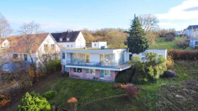 Architektenhaus mit Weitblick in begehrter Lage