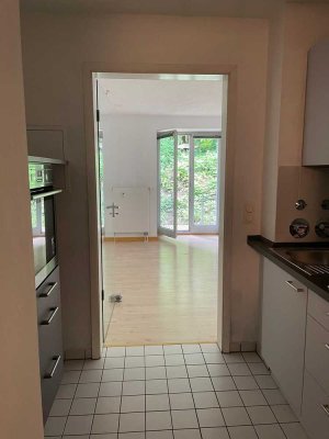 Freundliche und helle 1,5-Zimmer-Wohnung mit EBK und Balkon in Bamberg