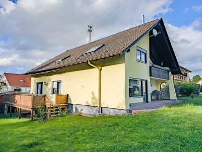 Gepflegtes Haus mit großem Garten auf der Sonneninsel Dobel