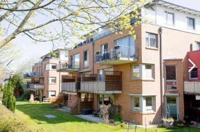 Exklusive 3-Zimmer-Wohnung mit Balkon und Einbauküche in Norderstedt