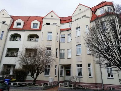 Lessingstr. 24 gemütliche 2¹/₂-Raum Wohnung in Stadtfeld Ost