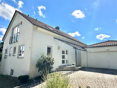 Traumhaus in ruhiger Top-Lage mit gehobener Ausstattung zu vermieten! 35min bis Stuttgart