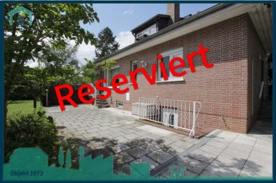 Reserviert! Einfamilienhaus mit Pool, Garage und Nebengebäude