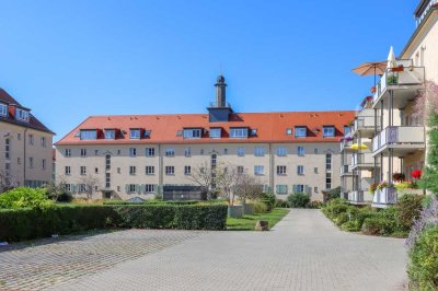 +++ 3 Zimmer-Maisonette-Wohnung mit Balkon in den idyllischen Seidnitzer Gärten +++