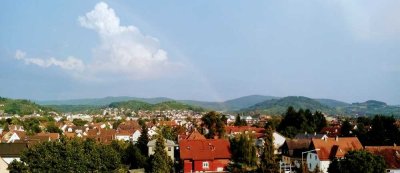 Schöne, helle 2-Zimmer-Wohnung mit Balkon und schönem Ausblick