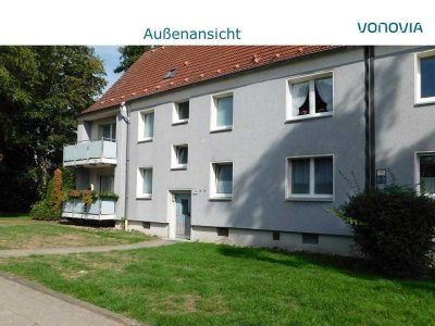 Klein, aber fein: Gemütliche 2,5-Raum DG-Wohnung mit neuem Tageslichtbad!