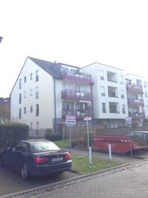 Schöne 1-Zimmer mit Schlafnische und  Balkon / ruhige Lage /  Westlage