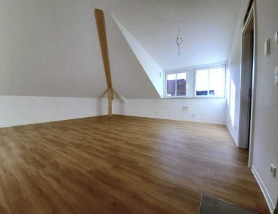 Erstbezug! Zentral gelegene, moderne 3 Zi- Wohnung