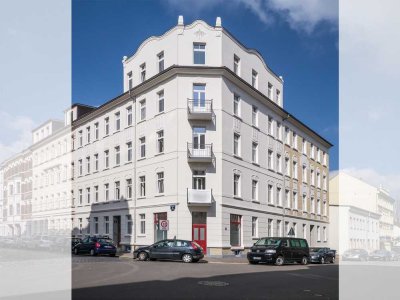 **ZWEITBEZUG AB 01.10.2024** -  3-ZIMMERWOHNUNG MIT TAGESLICHT WANNENBAD UND BALKON