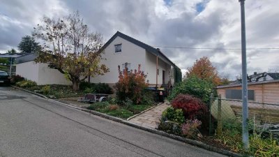 Haus mit großem Garten im Grünen