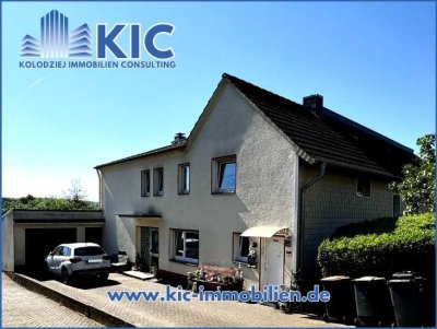 Zweifamilienhaus mit Garage in Kürten-Bechen