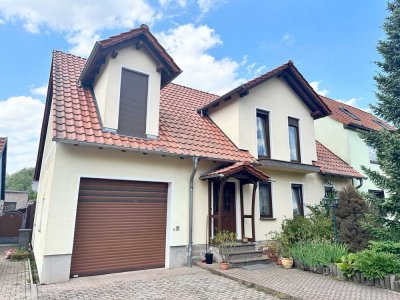 Großes Zweifamilienhaus am Herrenhöfer Teich