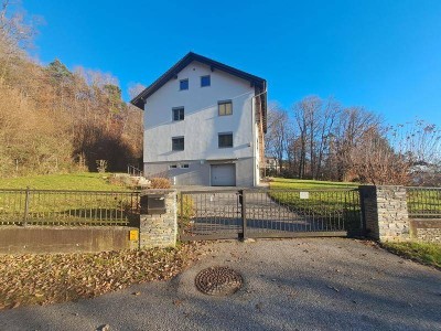 Sonniges Ein- Mehrfamilienhaus in Toplage mit Potential und Baulandreserve