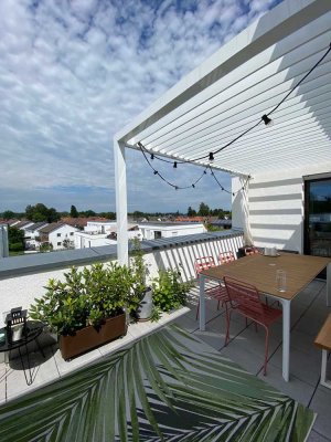 Exklusive Architekten-Dachterrassenwohnung mit Alpenblick und Liebe fürs Detail