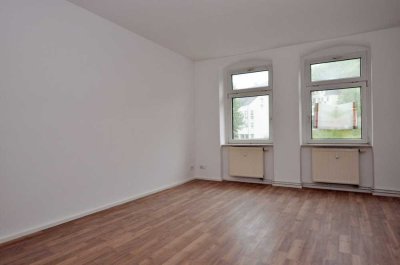 Sanierte 3-Raum-Wohnung mit Balkon im Zentrum