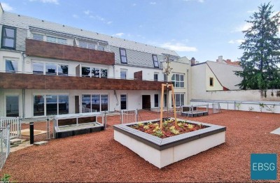 Familienwohnung im 1. OG mit Terrasse