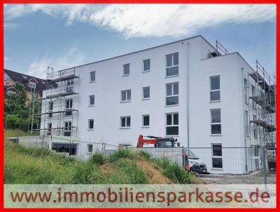 Erstbezug - großzügig Wohnen mit Balkon!