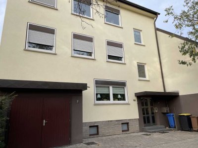 Gepflegte 3-Zimmer-Wohnung mit Balkon in Ludwigshafen am Rhein