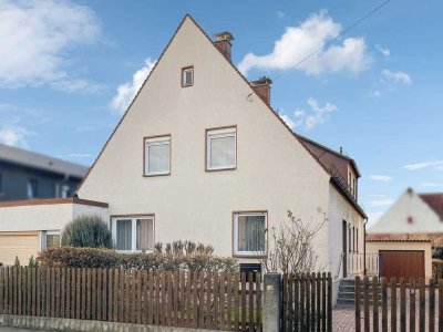 Familienfreundliches Zweifamilienhaus mit Potential in Gersthofen