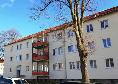 Schöne 2-Zimmer-Wohnung mit großem Balkon in Lauchammer-Mitte