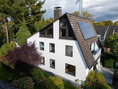 von privat: FAMILIENFREUNDLICHES ZWEIFAMILIEN-HAUS MIT FANTASTISCHEM DACHSTUDIO