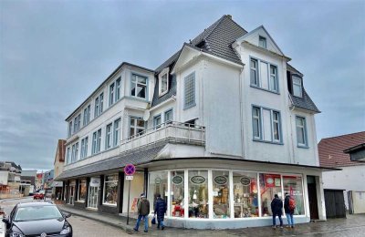 Wohn- und Geschäftshaus in Lauflage von Norderney mit ca. 741 m² Gesamtfläche.