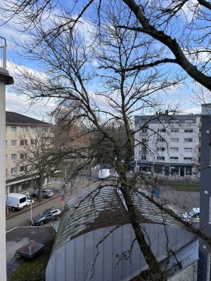 2-Zimmer-Wohnung mit Altbau-Charme (3. OG) in MA-Lindenhof zu vermieten!