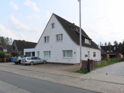 Henstedt-Rhen 5 Zi.,Küche, 2 Bäder, Balkon , Keller,KFZ-Stellplatz