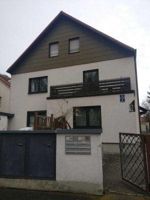 Gepflegte 4-Zimmer-Wohnung mit Balkon und Einbauküche in Ingolstadt Süd