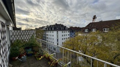 -I| KLEINES PENTHOUSE || Tolle 2-Zimmer-Wohnung || City Appartements |I-