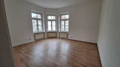 Geräumige 2-Zimmer-Wohnung mit Balkon