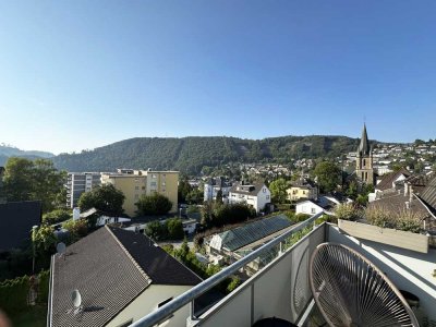 Große Maisonettewohnung mit phantastischer Fernsicht