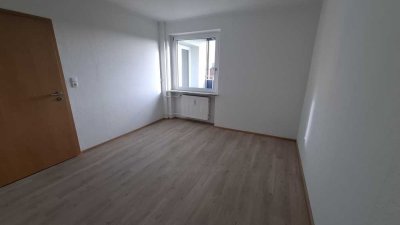 Gepflegte 2-Zimmer-Wohnung mit Balkon und EBK in Lübeck