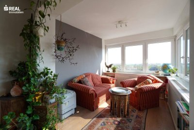 Familienfreundliche Dachgeschosswohnung mit Weitblick