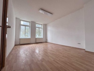 Tolle frisch renovierte Wohnung in Gründerzeithaus im Herzen Magdeburgs