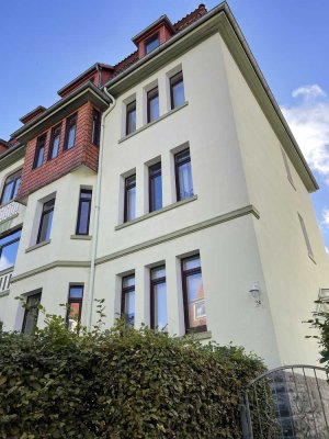 Charmante 3-ZKB-Altbau Wohnung mit Balkon