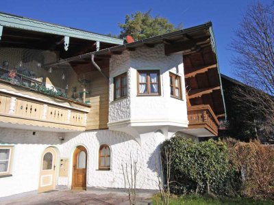 Obergeschoss-Wohnung mit Balkon und sehr schönem Bergblick