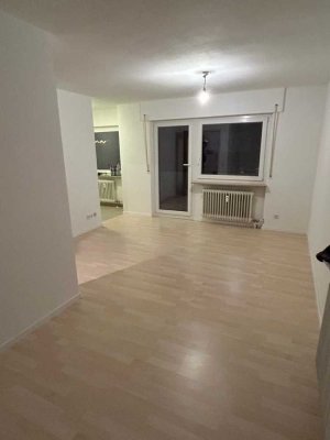 Schöne 1 Zimmer Wohnung mit herrlicher Aussicht