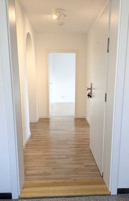 Moderne 3-Zimmer-Wohnung mit Balkon! Ab sofort bezugsfrei