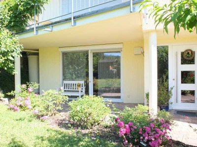 sonniges, teilmöbliertes 1-Zimmerappartment mit Terrasse für Pendler