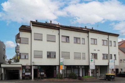 Gemütlich in zentraler Lage: 2-Zimmer Wohnung mit Loggia und TG-Stellplatz